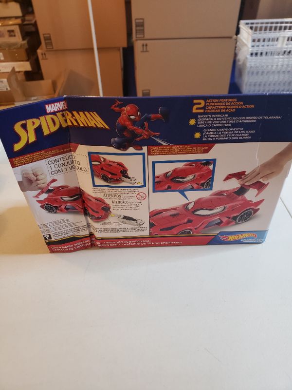 Photo 3 of Marvel Hot Wheels Spider-Man Web-Car Launcher [Amazon Exclusive]
MISSING CAR.