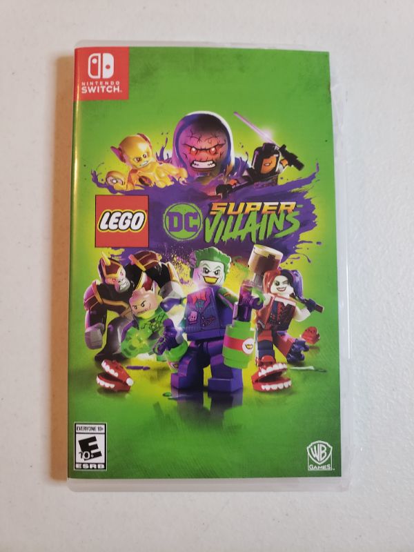 Photo 1 of LEGO DC Super-Villains - Nintendo Switch
CASE DAMAGE.