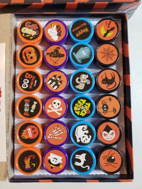 Photo 2 of 24 Pcs Assorted Halloween Stamps, Children Self-Ink Stampers For Party(24 Designs), Holiday Toy Gift Halloween Game Prizes For Kids (24 color)
LOT OF 3.