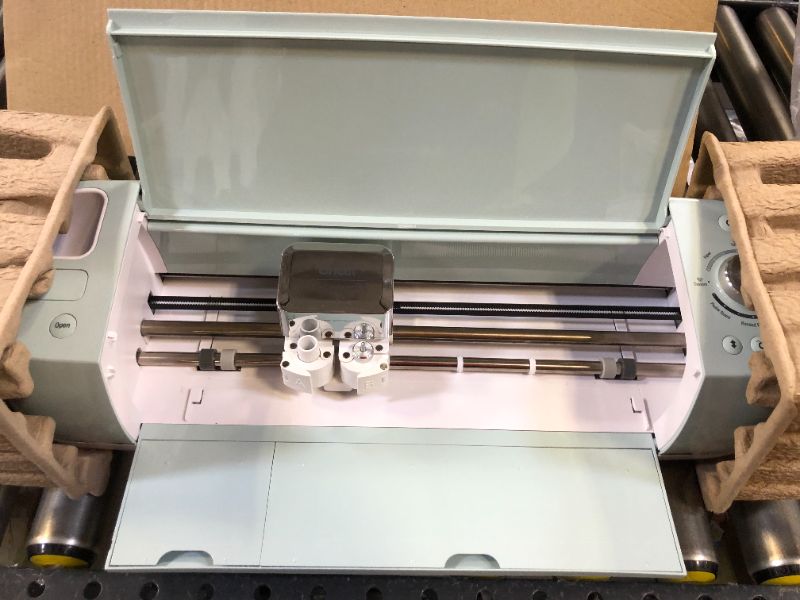 Photo 2 of Cricut Explore Air 2 Craft Cutting Machine
