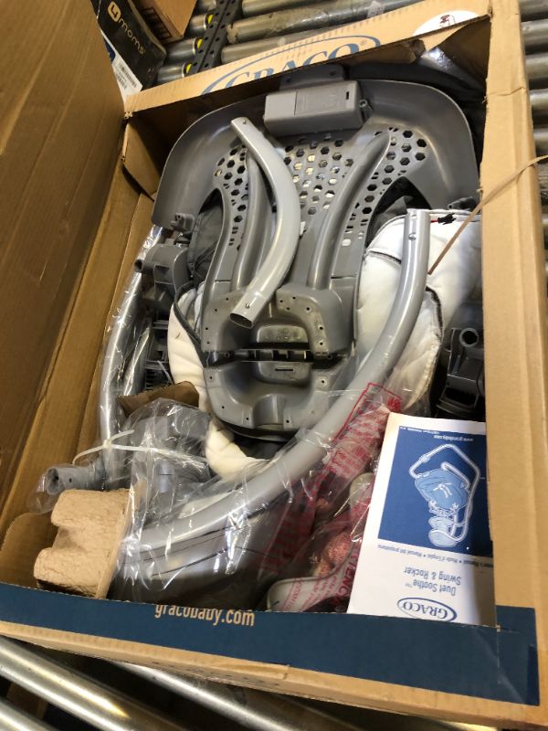 Photo 1 of Graco DuetSoothe Swing and Rocker
