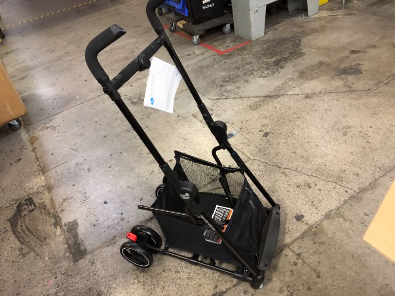 Photo 1 of used item------maxi taxi xt stroller
