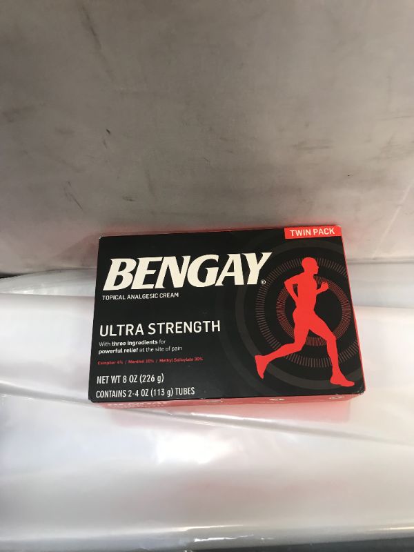 Photo 1 of  Ultra Strength Bengay Pain Relief Patch for Muscle, Pain, Regular 3.9 x 5.5 inches, 5 Count exp-11-2021
