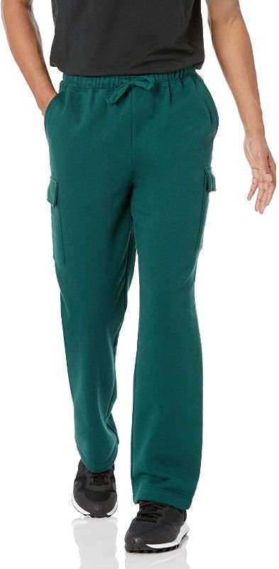 Photo 1 of Amazon Essentials Men's Cargo Fleece Sweatpant SIZE XS
