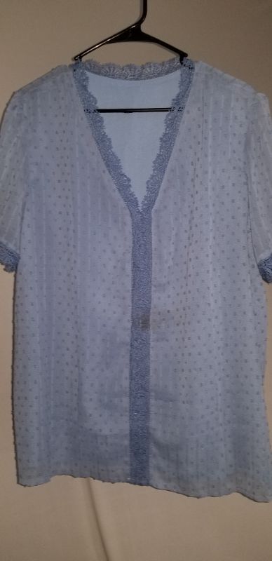 Photo 1 of Women's fashion top, blue, 2x. (Brown spot in mid section)