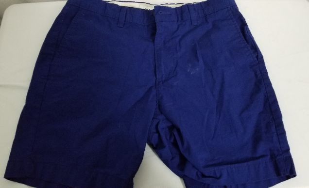 Photo 1 of Amazon essentials women's shorts, blue, size 31