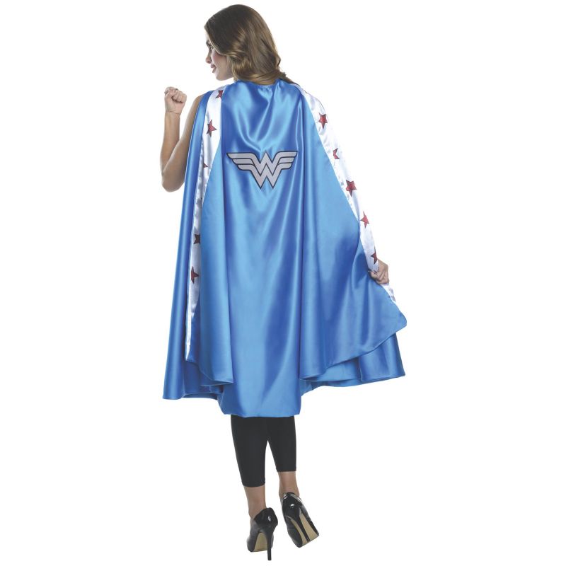 Photo 2 of Wonder Woman Cape Deluxe, one size