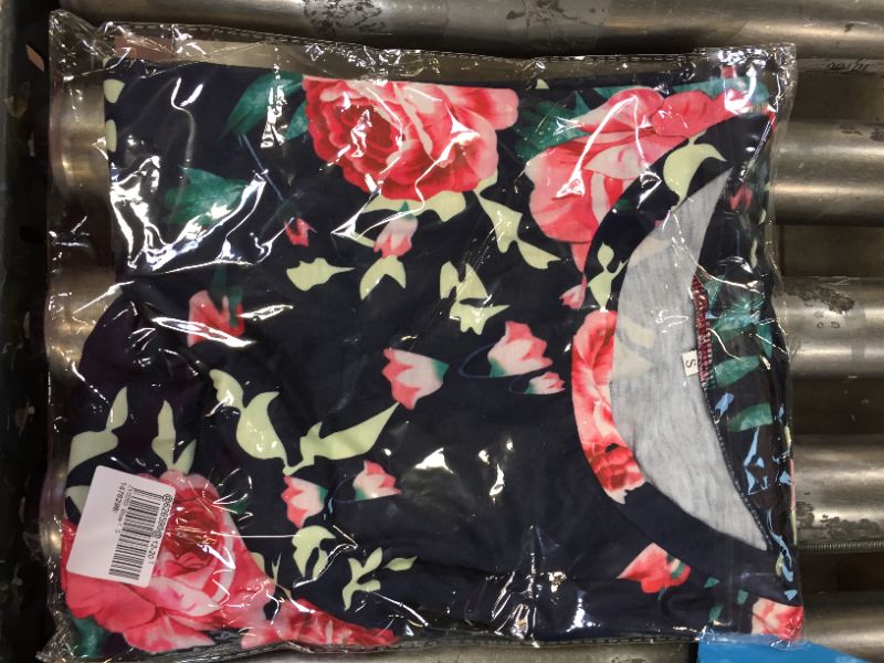 Photo 2 of Pack of6 Generic Tshirts Floral Design