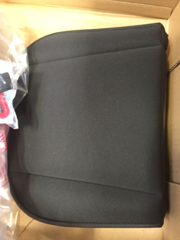 Photo 5 of Graco Tranzitions 3-in-1 Harness Booster Car Seat