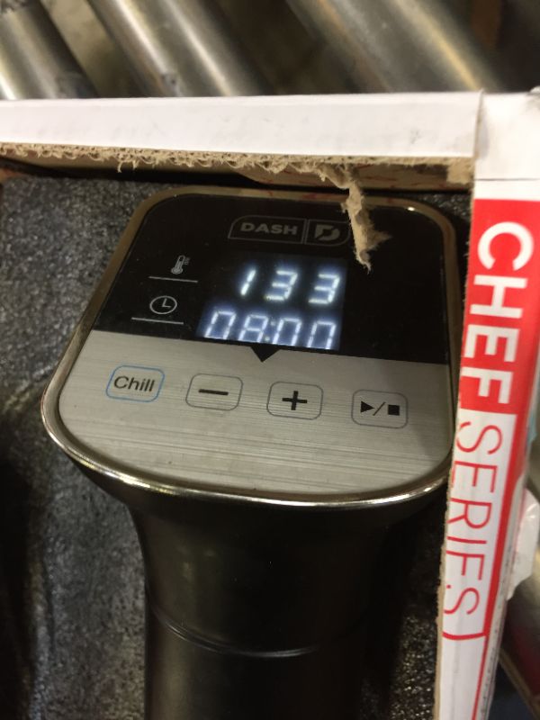 Photo 2 of Dash Chef Series sous Vide Circulator