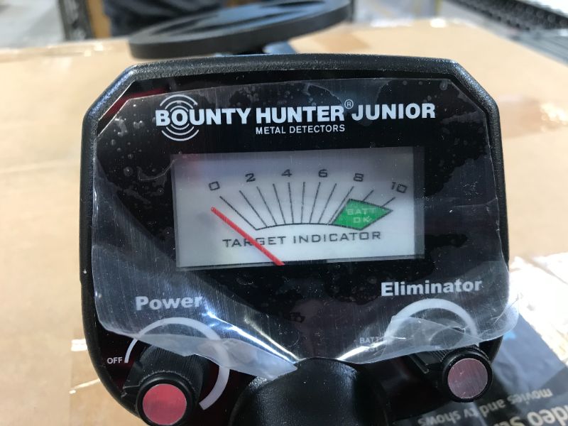 Photo 2 of Bounty Hunter BHJS Junior Metal Detector
