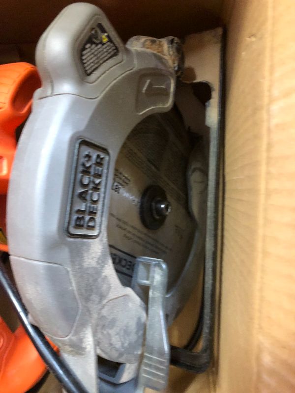 Photo 1 of BLACK+DECKER 7-1/4-Inch Circular Saw with Laser, 13-Amp (BDECS300C)
