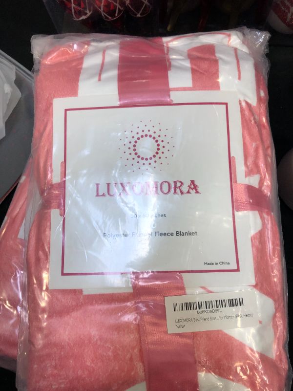 Photo 1 of Best Friends Blanket - LUXOMORA - Friendship Blanket Gift for Women
