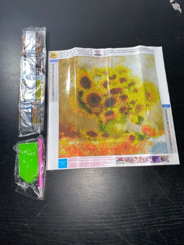 Photo 1 of diamond painting kit, 11.8x11.8 inches, sunflower bouquet (2 sets)