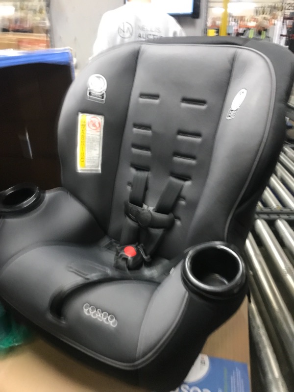 Photo 1 of Cosco Apt 50 Convertible Car Seat (Black Arrows)