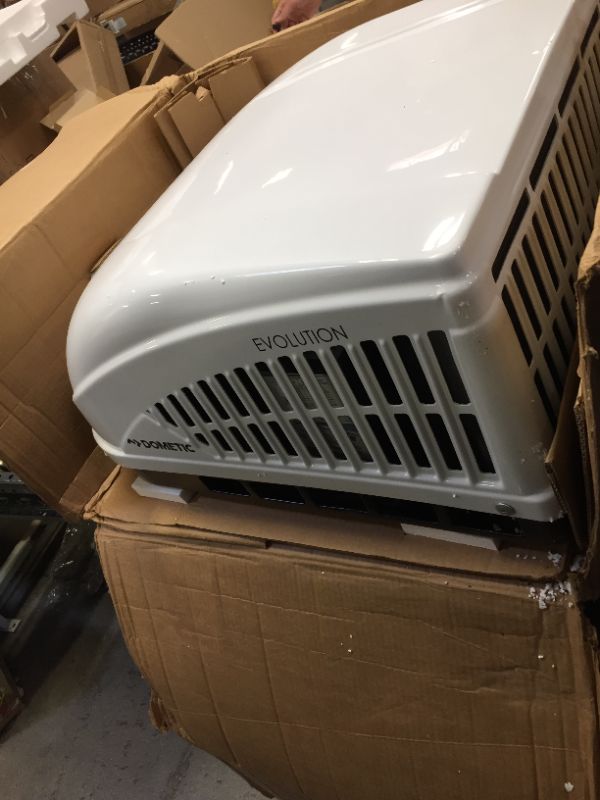 Photo 6 of Dometic Brisk II Rooftop Air Conditioner, 13,500 BTU - Polar White (B57915.XX1C0)
