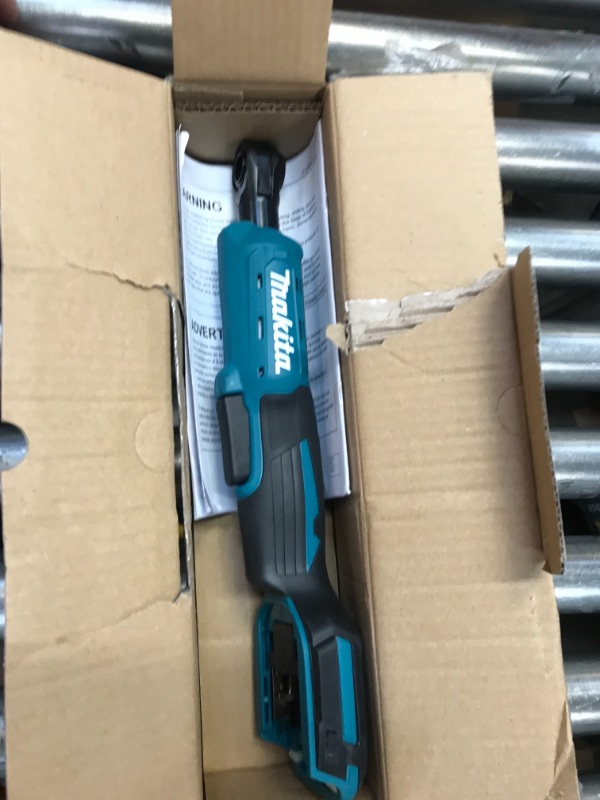 Photo 2 of 
Makita XRW01Z 18V LXT Lithium-Ion Cordless 3/8" / 1/4" Sq. Drive Ratchet, Tool Only
