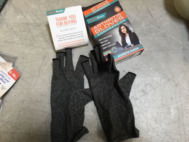 Photo 2 of Comfy Brace Arthritis Hand Compression Gloves – Comfy Fit, Fingerless Design, Breathable & Moisture Wicking Fabric – Alleviate Rheumatoid Pains, Ease Muscle Tension (Medium)
