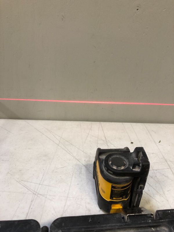 Photo 2 of 165 ft. Red Self-Leveling Cross-Line Laser Level with (3) AA Batteries & Case


