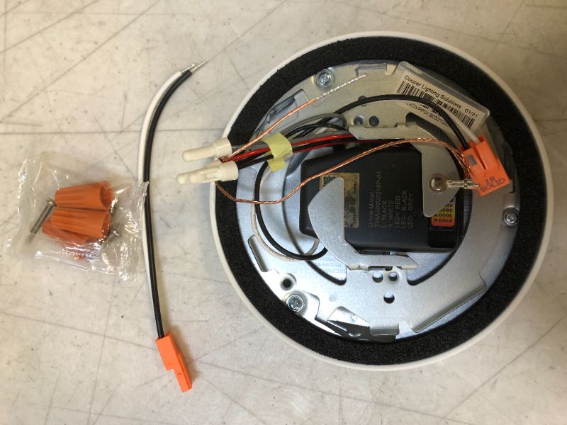 Photo 1 of 4 in. 2700K-5000K Selectable CCT Surface Integrated LED Downlight Recessed Light with White Round Trim
