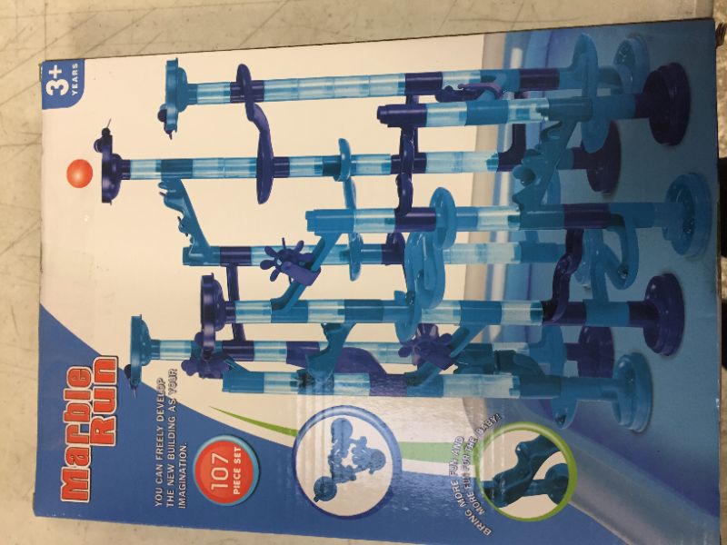 Photo 3 of marble run race track 107pc