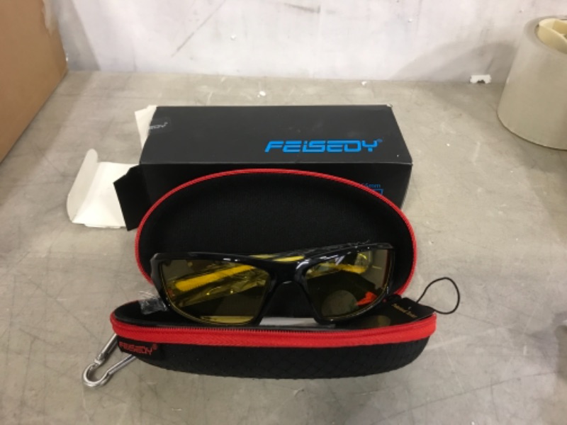 Photo 1 of FEISEDY Classic Men Polarized Sports Sunglasses Night Driving Yellow Lenses Cycling Fishing Driving Glasses B2674
