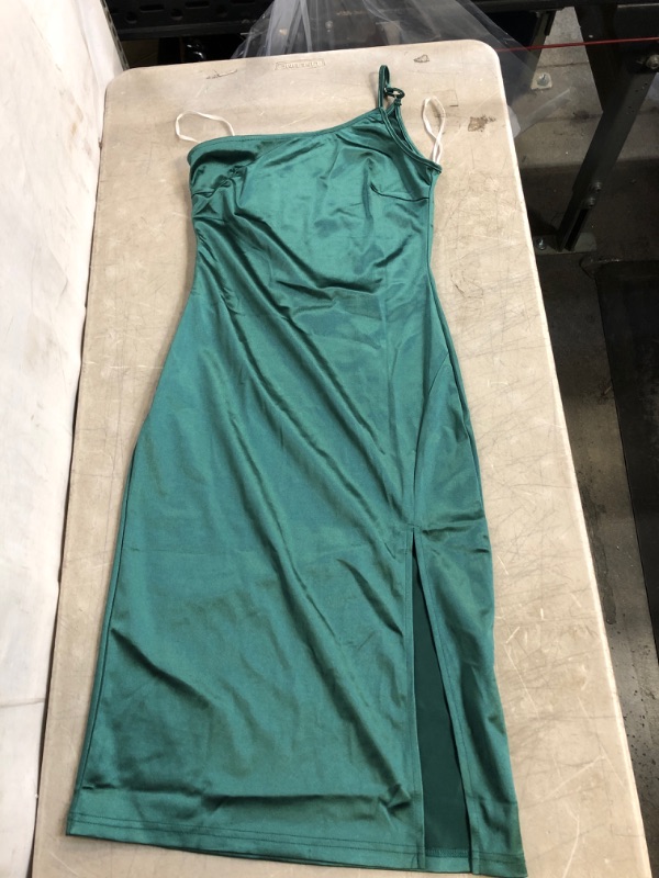Photo 1 of Generic Green Asymmetric Strap Midi Dress. Small
