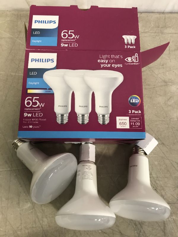 Photo 1 of phillips brand 65 W 3 pack lights 