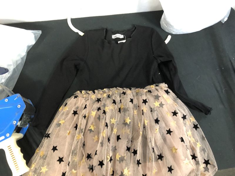 Photo 2 of Generic little girl's dress sz 120 