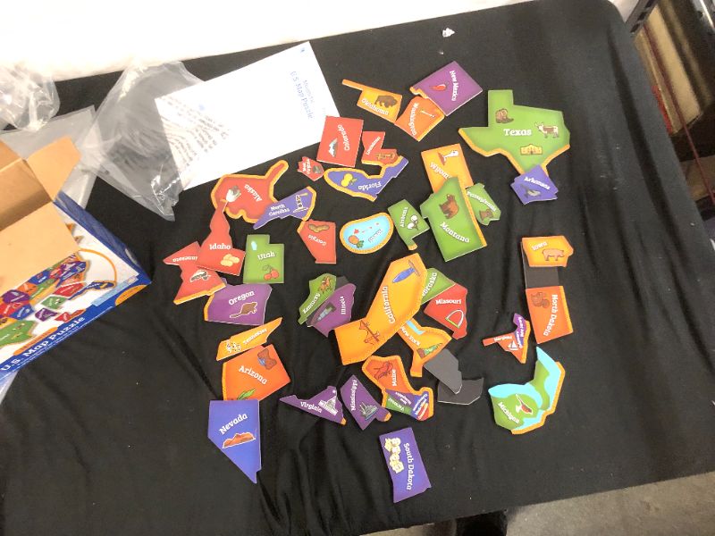 Photo 1 of Learning Resources Magnetic U.S. Map Puzzle, Fun Geography for Kids, US Map, Develops Fine Motor Skills, 44 Pieces, Ages 4+

