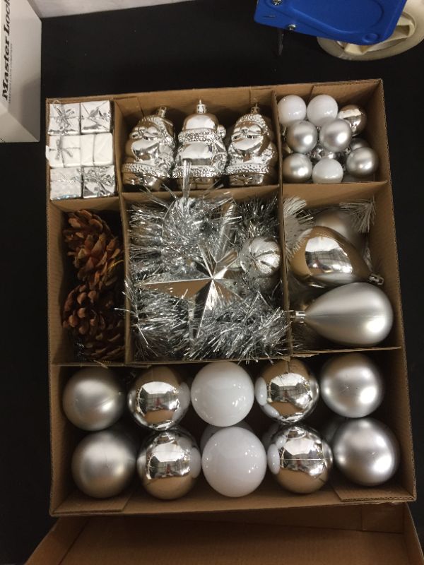 Photo 3 of 104-Pcs Christmas Ball Ornaments Assorted Shatterproof Christmas Ball Set for Xmas Tree Decoration (Silver)