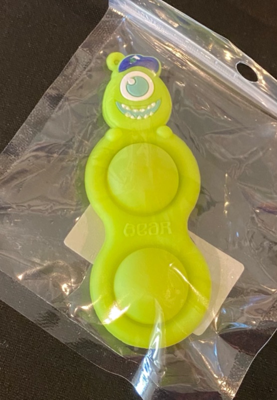 Photo 1 of  Mini Cartoon Simple Pop Dimple Digits Push Bubble Poppers Fidget It Plastic Silicone Hard Shell Toy Cheap for Kid Children Adult Sensory Stress Autistic Anxiety Cute Small Keychain Green Blue