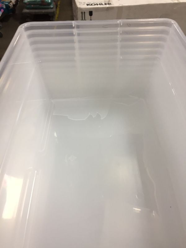 Photo 1 of DAMAGED - Sterilite 16448012 16 Quart/15 Liter Storage Box, White Lid with Clear Base, 12-Pack
