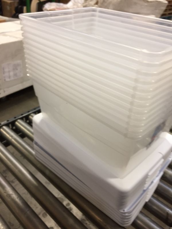 Photo 4 of DAMAGED - Sterilite 16448012 16 Quart/15 Liter Storage Box, White Lid with Clear Base, 12-Pack
