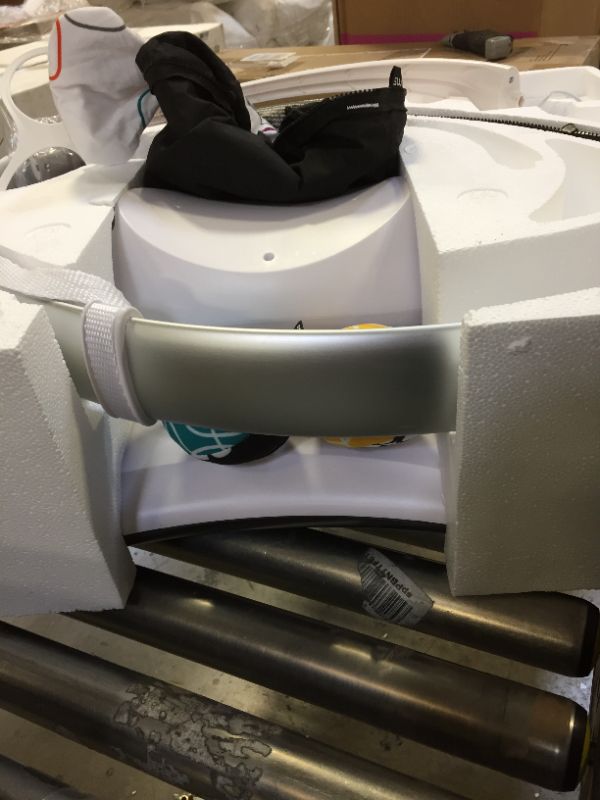 Photo 1 of 4moms mamaRoo 4.0 Baby Swing, Classic Black
