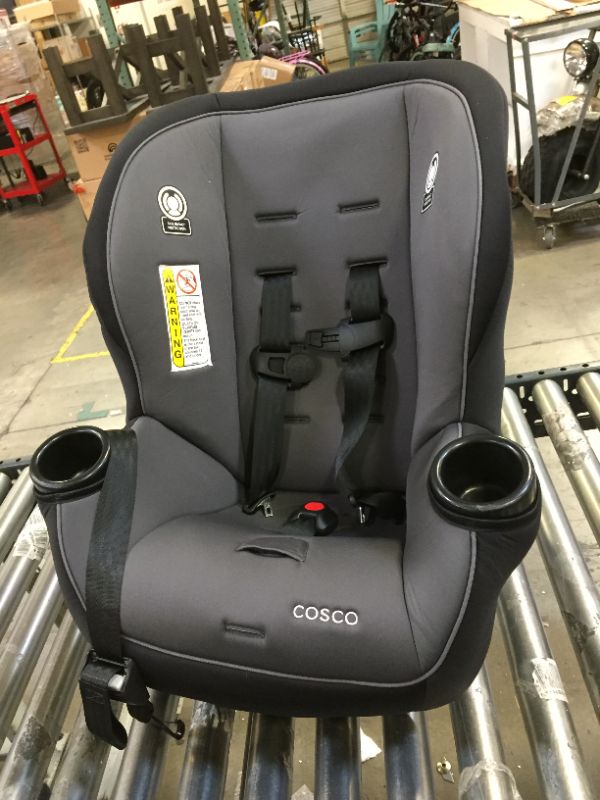 Photo 1 of Cosco Apt 50 Convertible Car Seat (Black Arrows)