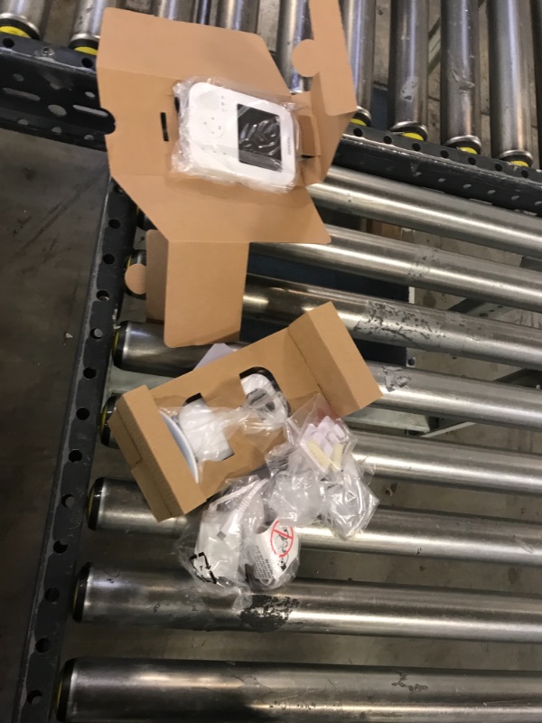 Photo 1 of nannio Hero2 Video Baby Monitor with Camera and Audio, Two-Way Talk, Auto Night Vision, Voice Activation (VOX), 5 Lullabies, 985ft Range, Long Battery Life, Plug-and-Play, Non-WiFi