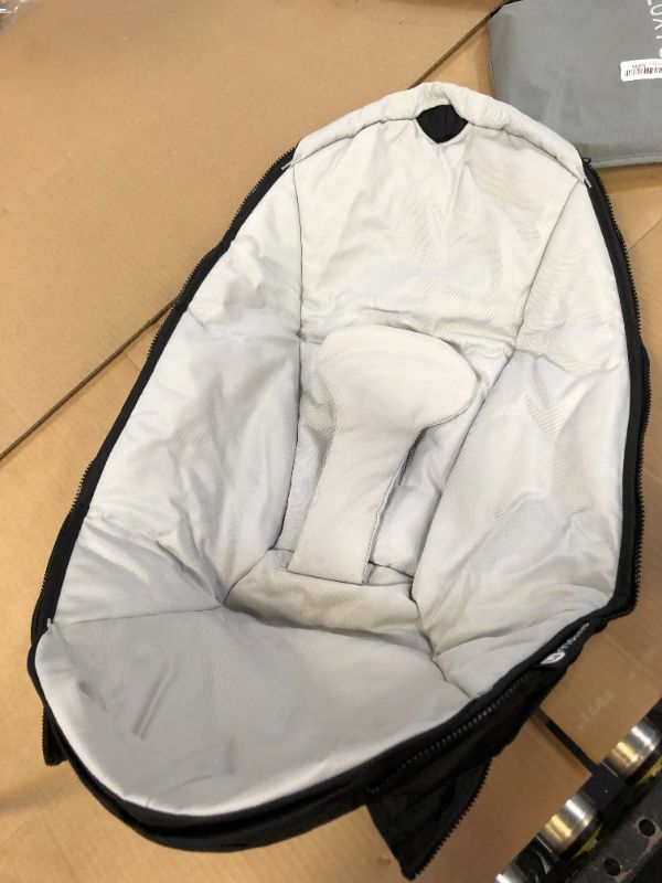 Photo 1 of 4MOMS MAMAROO REPLACEMENT COVER