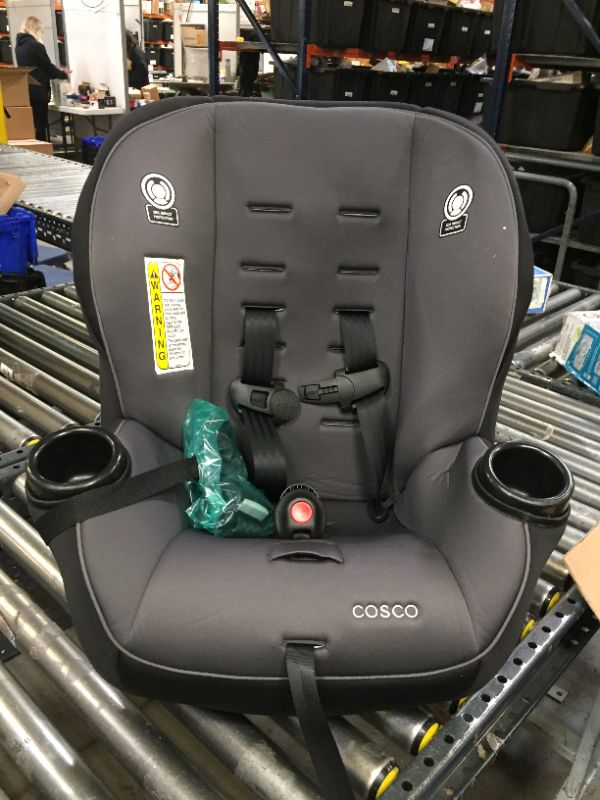 Photo 3 of Cosco Apt 50 Convertible Car Seat (Black Arrows)