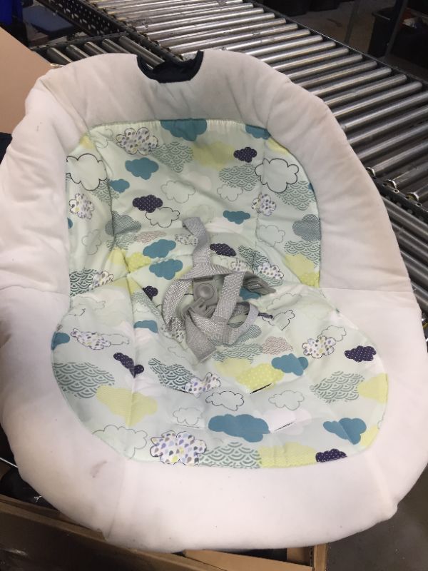 Photo 2 of Graco Simple Sway Stratus Baby Swing