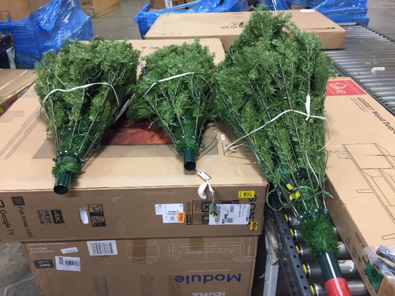 Photo 1 of National Tree Co. 9 Foot Dunhill Fir Hinged Fir Pre-Lit Christmas Tree