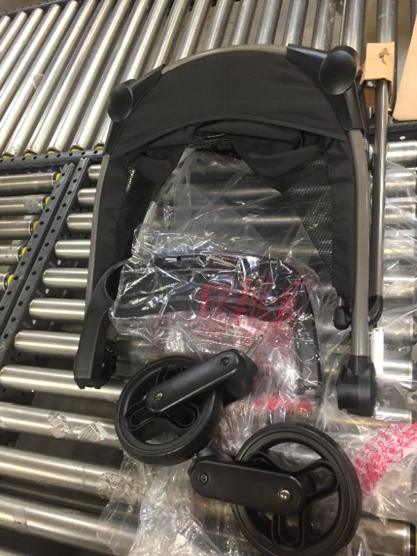 Photo 5 of Graco Modes Element Travel System, Includes Baby Stroller with Reversible Seat, Extra Storage, Child Tray and SnugRide 35 Lite LX Infant Car Seat, Redmond BRAND NEW