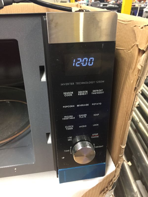 Photo 1 of Galanz Microwave Oven ExpressWave with Patented Inverter Technology, Sensor Cook & Sensor Reheat, 10 Variable Power Levels, Express Cooking Knob, 1250W 2.2 Cu.Ft Stainless Steel GEWWD22S1SV125, Cu Ft