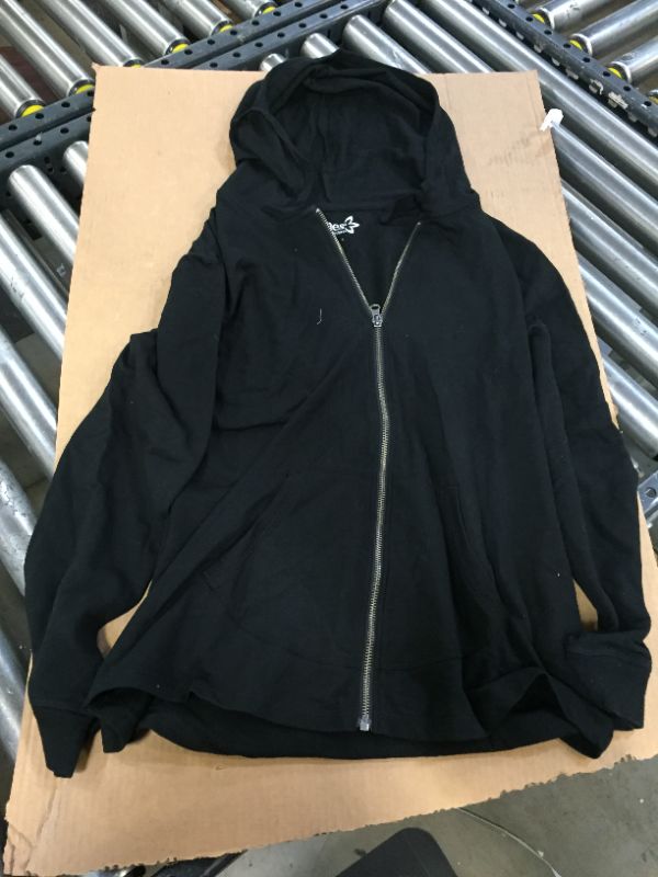 Photo 1 of hanes black thin hoodie --size medium --m/m---(has Lints on it)
 

 