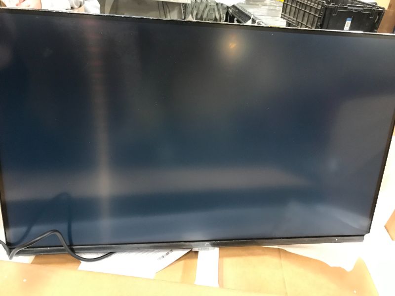 Photo 5 of SAMSUNG 32” M7 Smart Monitor & Streaming TV, 4K UHD 