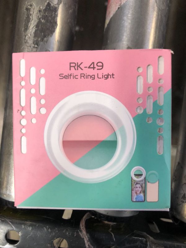 Photo 2 of 2020 New RK49 Round Shape Clip On Phone Selfie Small Ring Light With LED For Smartphone Camera 5 Pack Colors May Vary 
