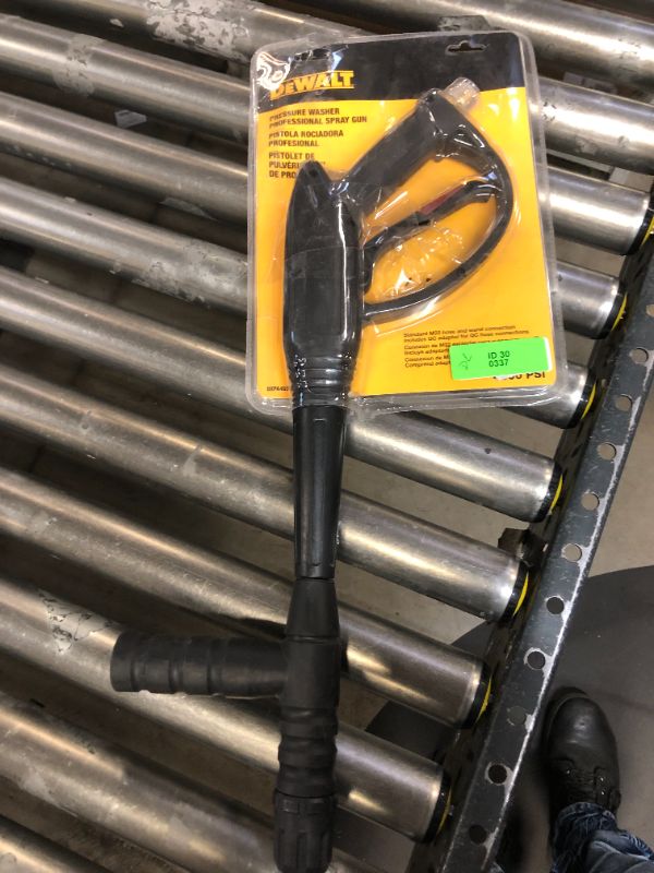 Photo 1 of DEWALT 4500 PSI Spray Gun with Adaptor