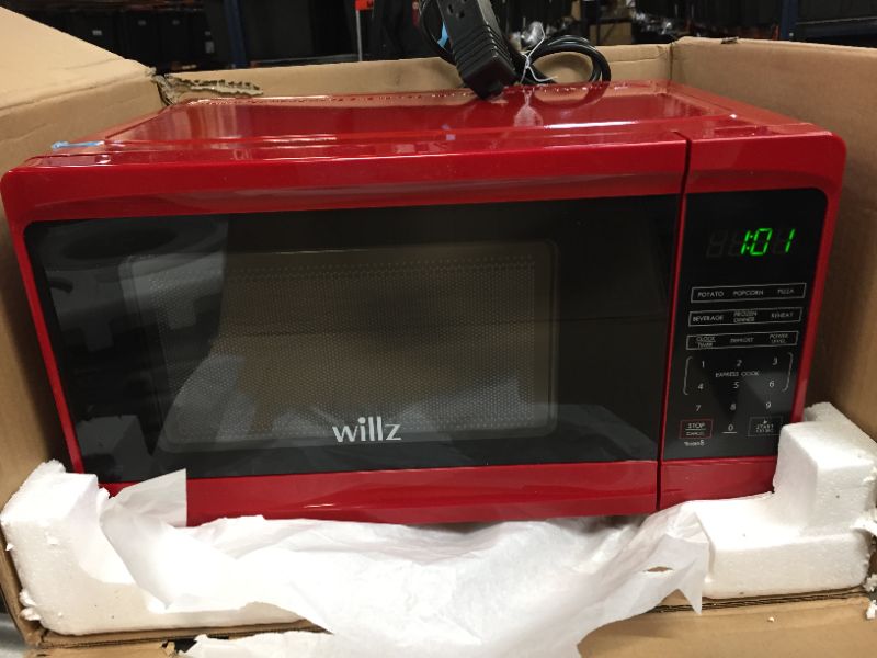 Photo 4 of Willz Countertop Small Microwave Oven, 6 Preset Cooking Programs Interior Light LED Display 0.7 Cu.Ft 700W Red WLCMV807RD-07
** OPEN BOX **