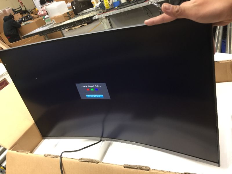 Photo 1 of SAMSUNG UR59 Series 32-Inch 4K UHD (3840x2160) Computer Monitor, Curved, HDMI, Display Port, 3-sided border-less, Eye Saver Mode (LU32R590CWNXZA)
