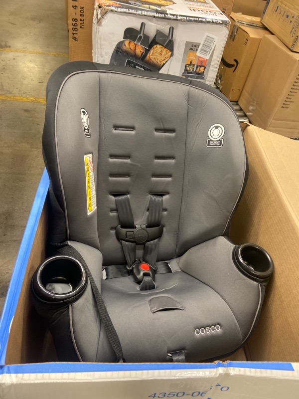 Photo 2 of Cosco Apt 50 Convertible Car Seat (Black Arrows)